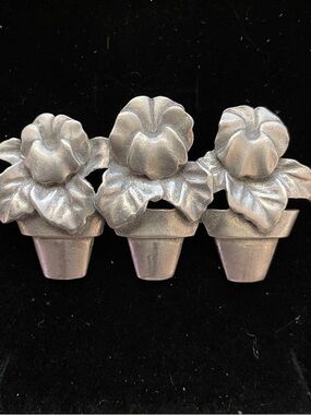 LCD Lindsay Clair Designs Floral Pot Trio Brooch - Silver Tone